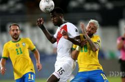 开云体育官方网站-包含波兰力克秘鲁，卡塞米罗一己之力扛起全队的词条