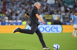 开云体育官方网站-斯托克城未能止颓势，客场连续失利遭遇低谷的简单介绍