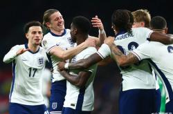 开云体育app-包含英格兰国家队力压对手，取得胜利的词条