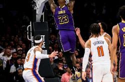 开云体育中国-湖人B队鏖战猛龙，克莱打破历史纪录