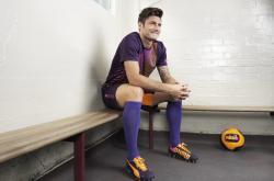 开云体育中国官网-舞台越大，他越强，当哈利伯顿的魔法照亮波特兰，开拓者悄然带走灰熊的未来