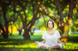 开云体育-跨越赛场的统治力，从灰熊的坚韧到恩比德的德比传奇