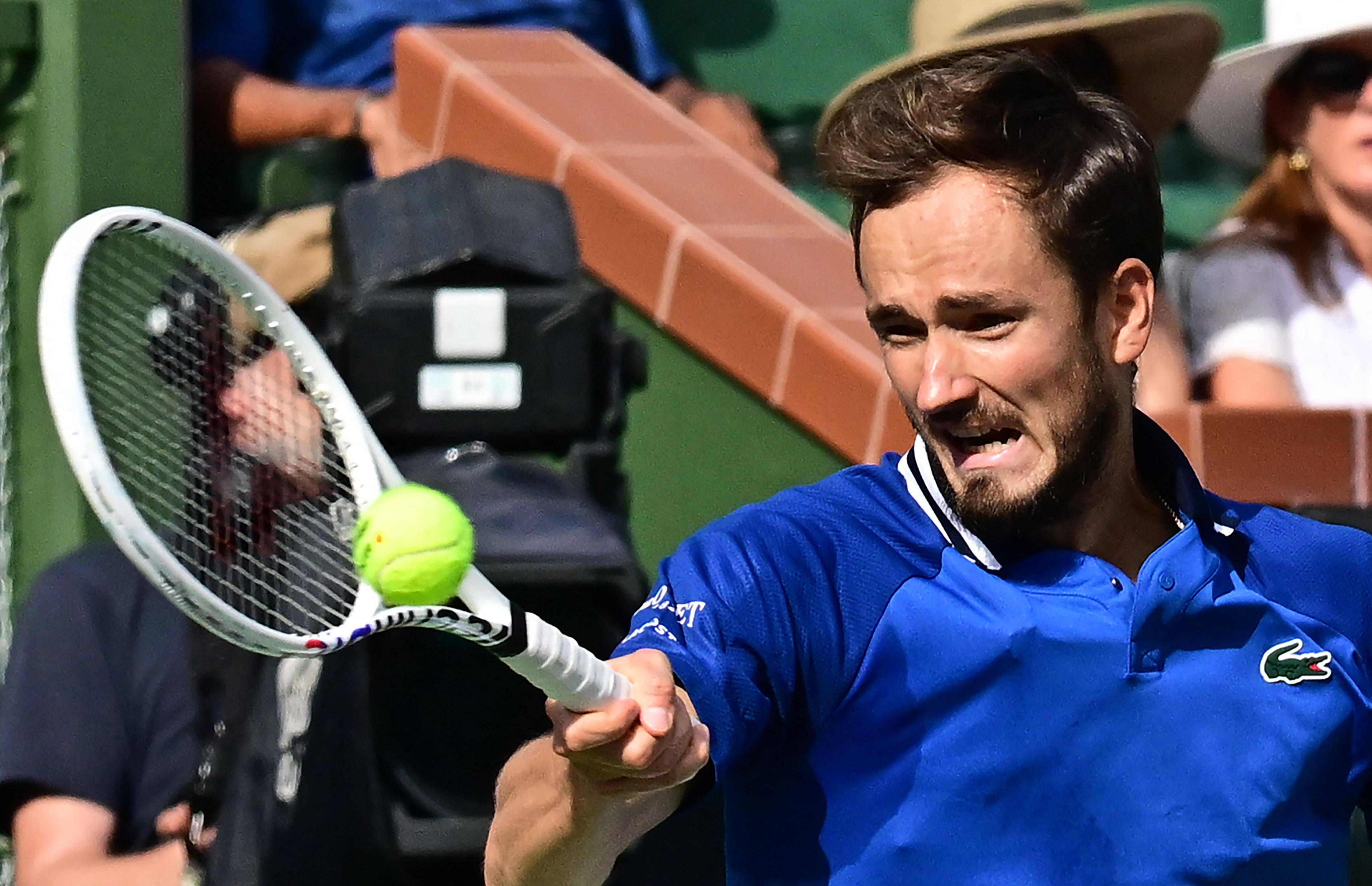 世界网球队爆冷澳大利亚网球队，梅德韦杰夫关键制胜的简单介绍