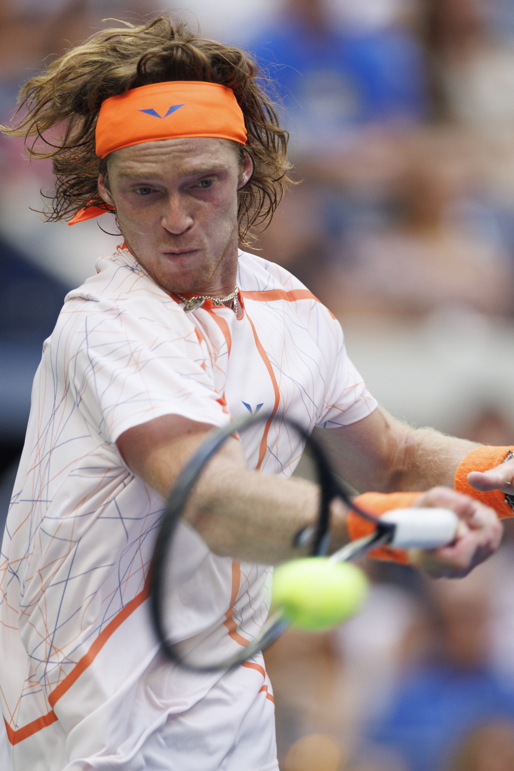 世界网球队爆冷澳大利亚网球队，梅德韦杰夫关键制胜的简单介绍