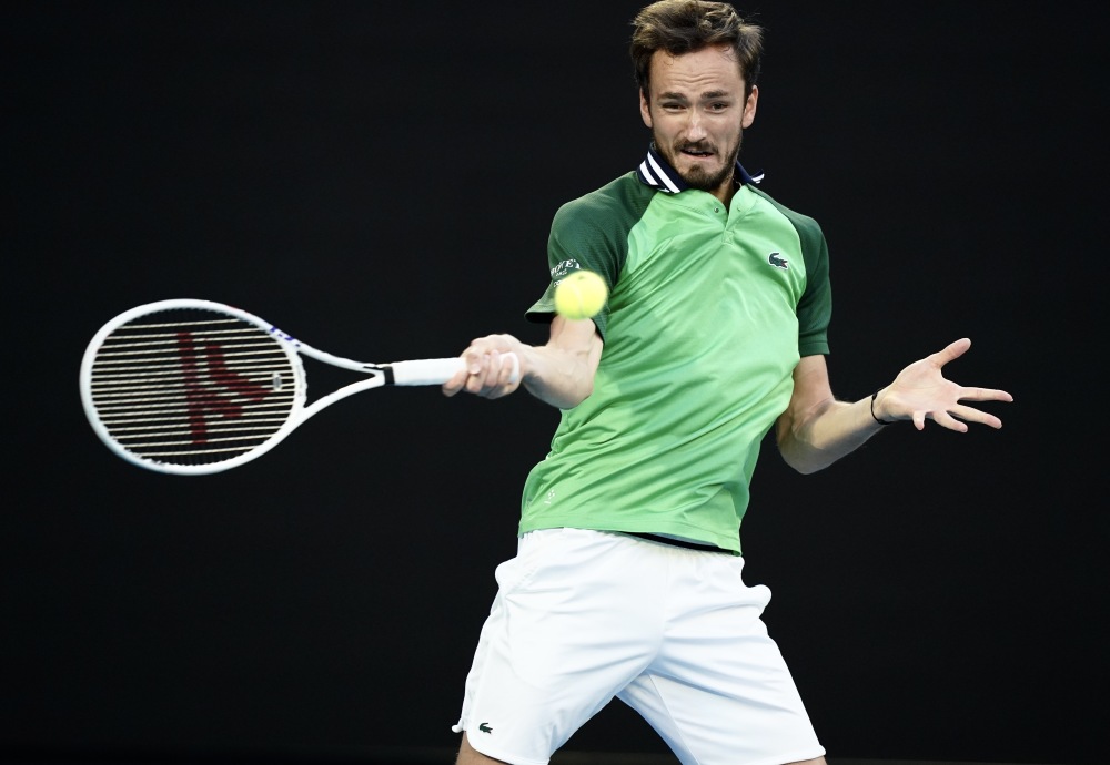 关于日本网球队横扫美国网球队,梅德韦杰夫制霸全场的信息 关于日本网球队横扫美国网球队,梅德韦杰夫制霸全场的信息