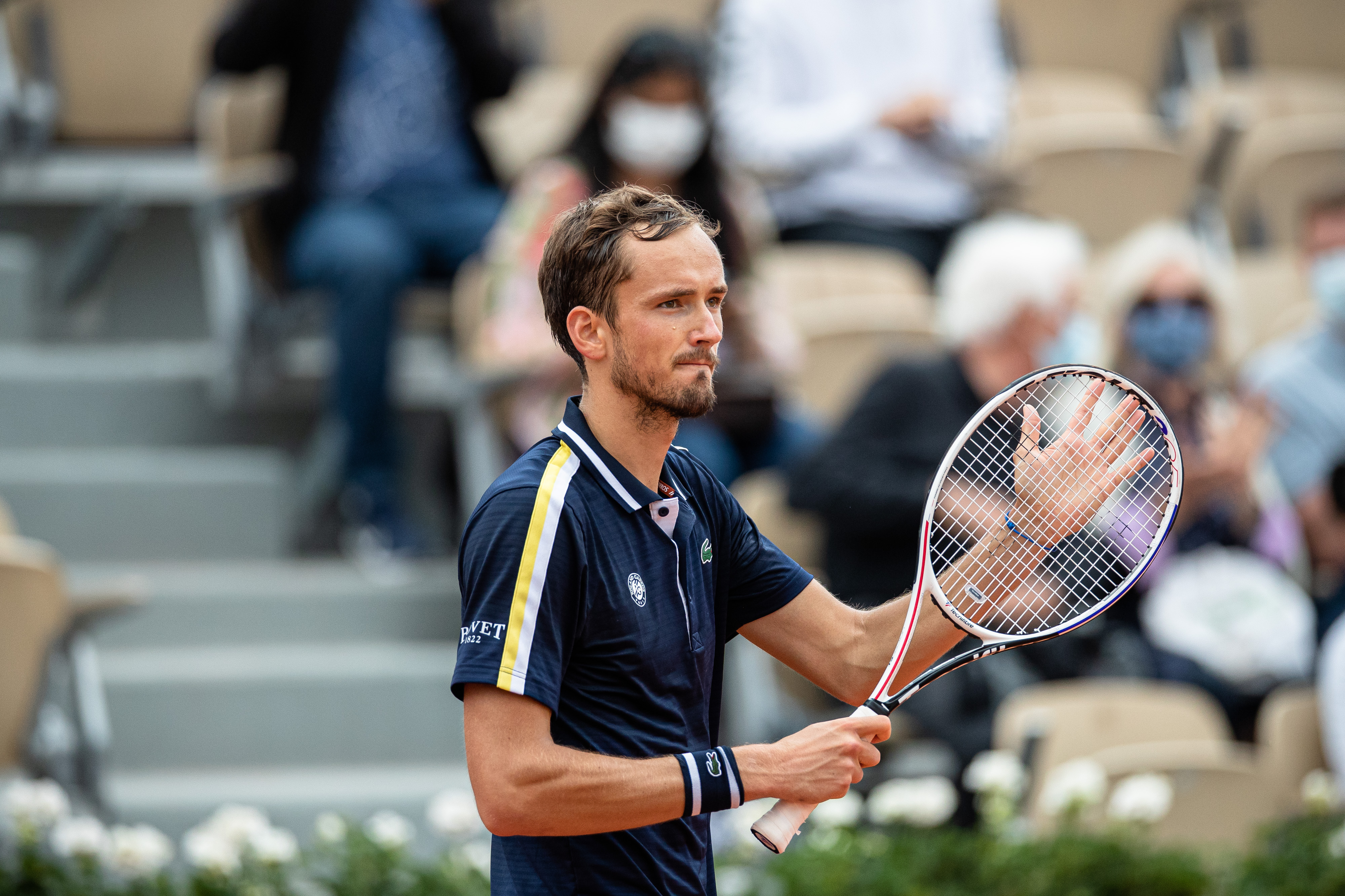 包含西班牙网球队横扫法国网球队,梅德韦杰夫惊艳世界的词条 包含西班牙网球队横扫法国网球队,梅德韦杰夫惊艳世界的词条