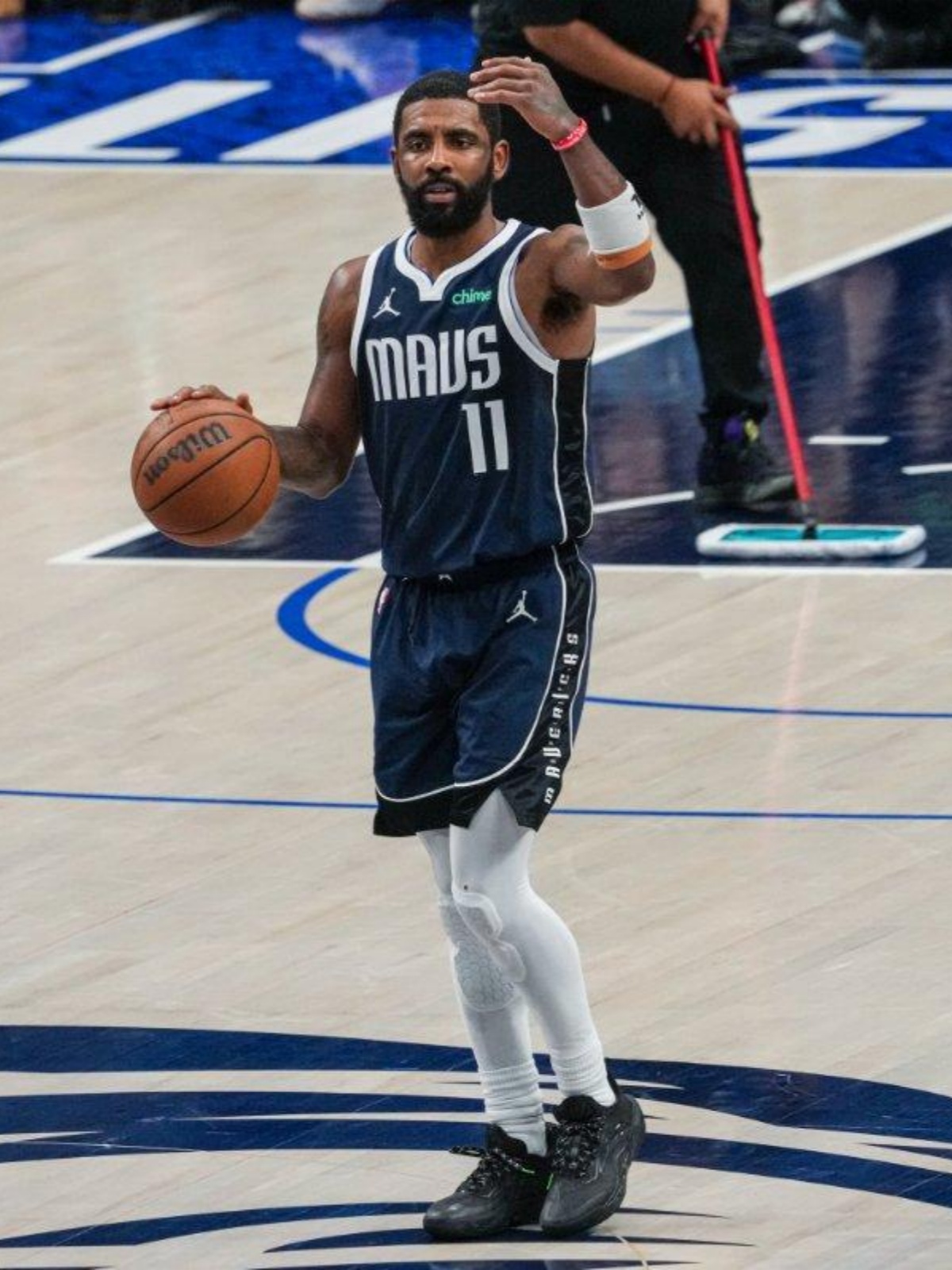 广东队险胜步行者,欧文状态火热 广东队险胜步行者,欧文状态火热