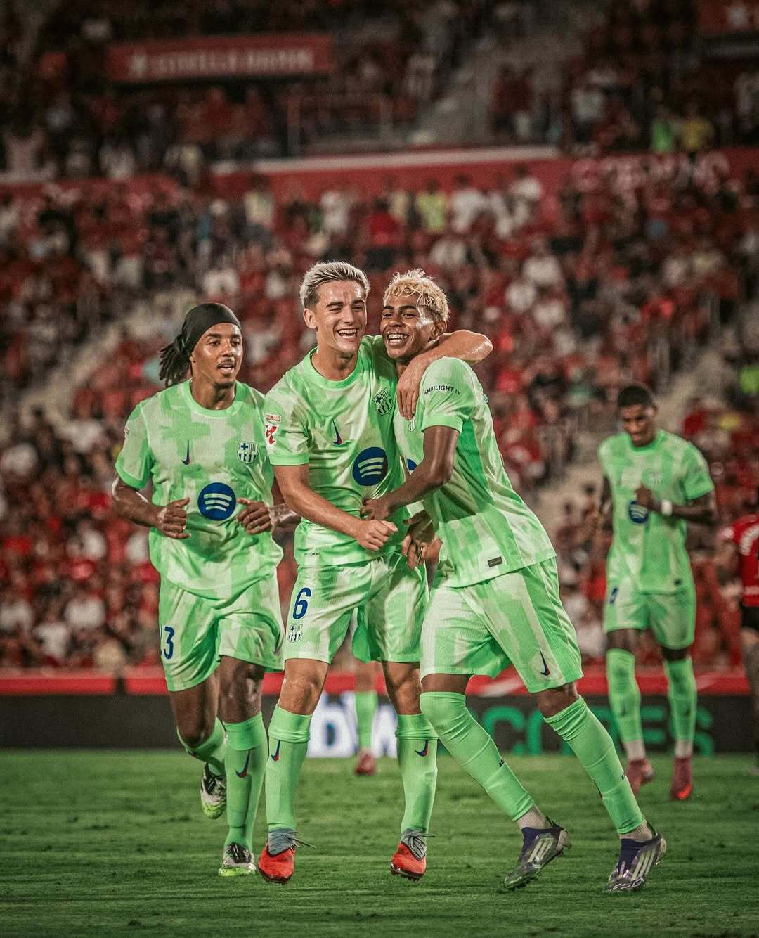 俄罗斯足协宣布与西班牙合作共同培训球员的简单介绍 俄罗斯足协宣布与西班牙合作共同培训球员的简单介绍