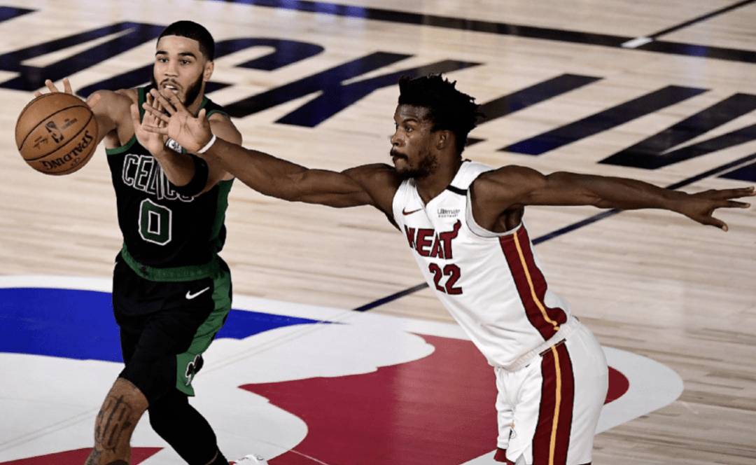 包含热火单挑拓海懒派!巴特勒率全队进万战进了总决赛的词条 包含热火单挑拓海懒派!巴特勒率全队进万战进了总决赛的词条