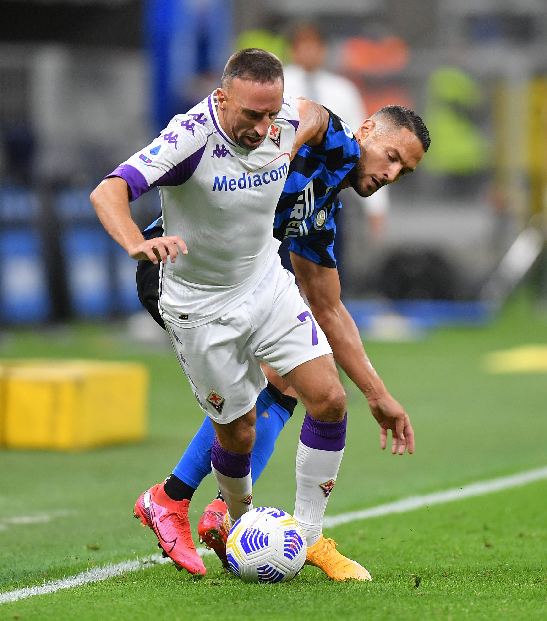 关于佛罗伦萨客战告负意甲争夺日趋白热化的信息