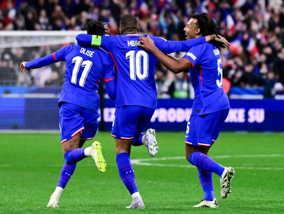 常规赛程：欧国联比赛火热展开，球队士气高昂的简单介绍