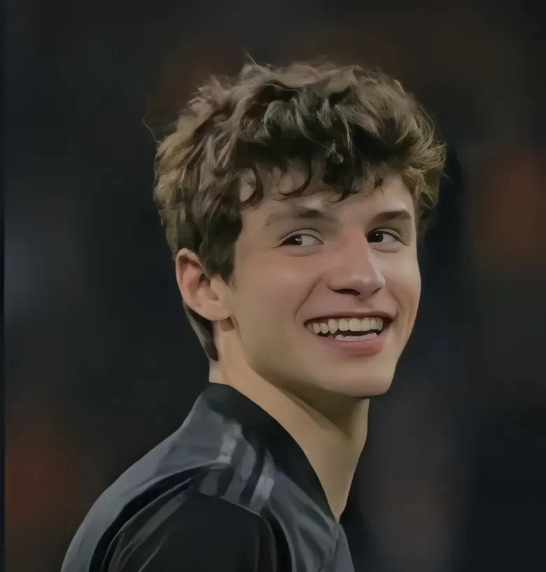 包含英格兰险胜马赛,穆勒统治全场的词条 包含英格兰险胜马赛,穆勒统治全场的词条