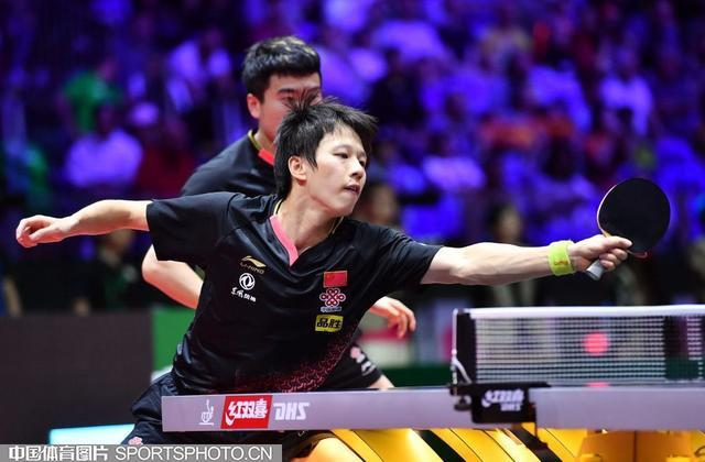 包含英格兰队横扫葡萄牙队，波尔惊艳四座的词条