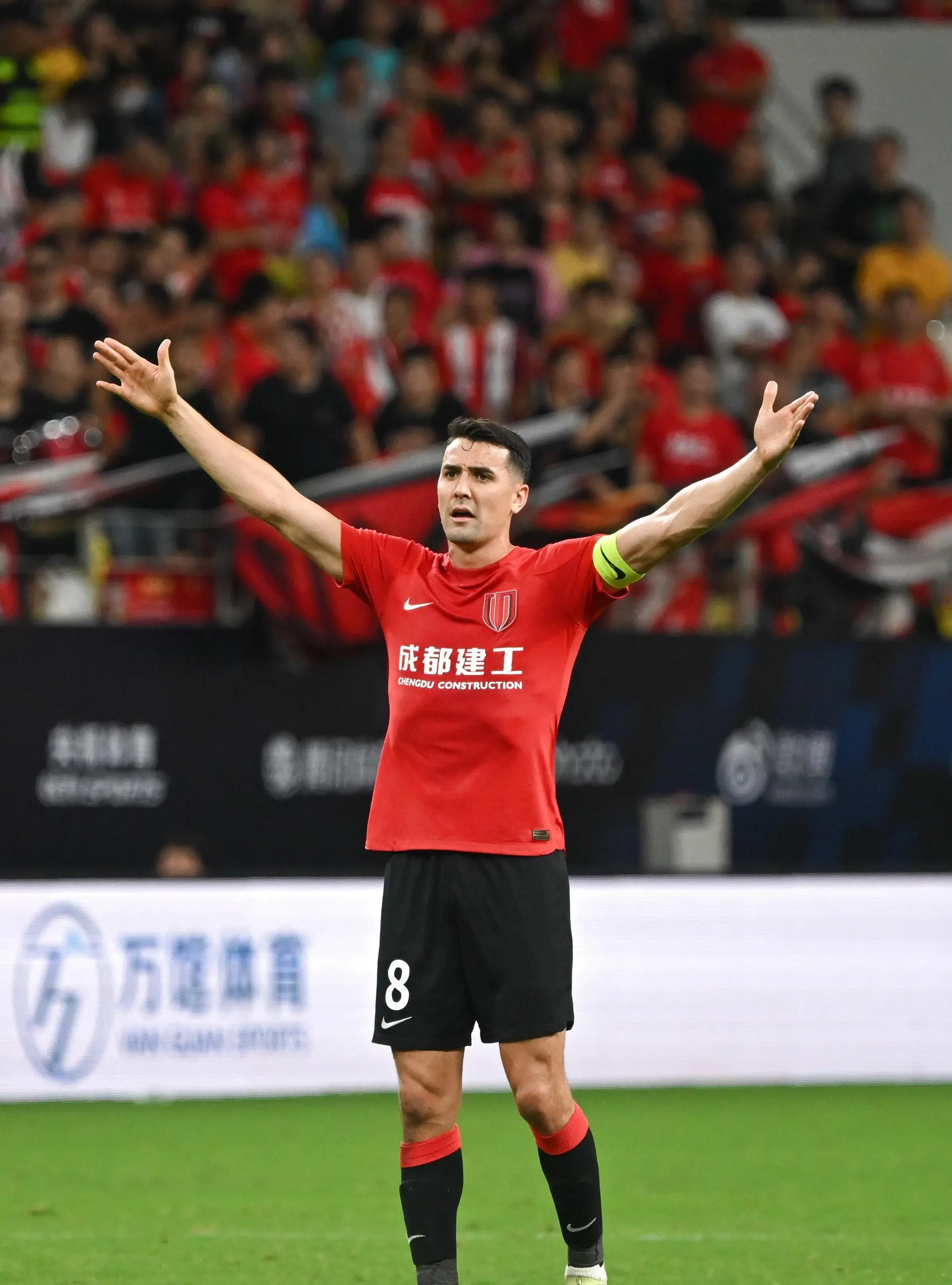 皇马轻取中国，萨拉赫关键制胜